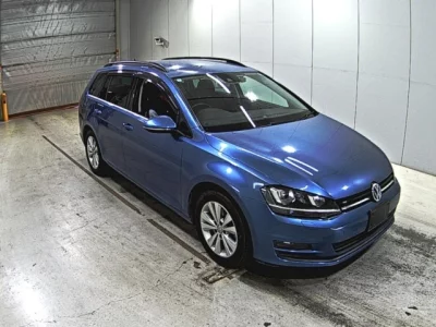 Volkswagen GOLF VARIANT