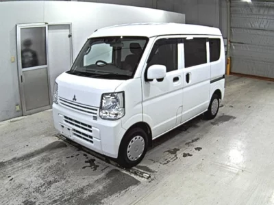 Mitsubishi MINICAB VAN