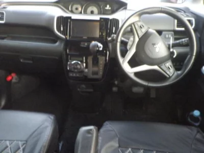 Mitsubishi DELICA D2