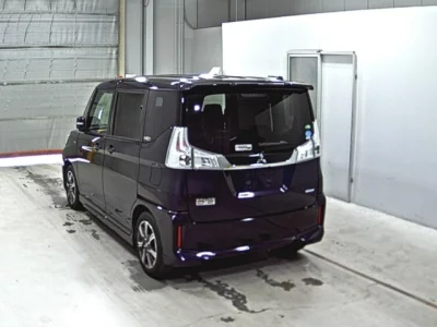 Mitsubishi DELICA D2