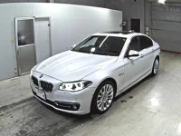 BMW 5-Series лот № 4350 оценка 4.5  с аукциона в Японии 3