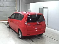 Toyota PASSO SETTE лот № 9439 оценка 3.5  с аукциона в Японии 1