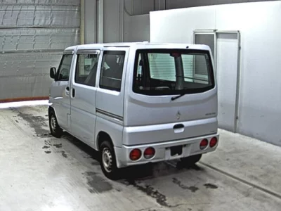 Mitsubishi MINICAB VAN