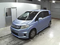 Honda FREED лот № 2244 оценка 4  с аукциона в Японии 3