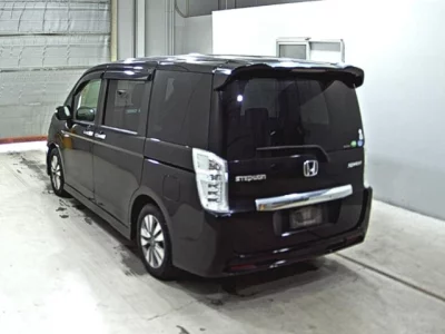 Honda STEP WAGON