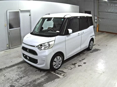 Mitsubishi EK SPACE