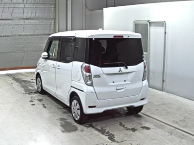 Mitsubishi EK SPACE