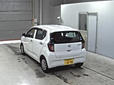 Daihatsu MIRA E S