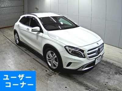 Mercedes-Benz GLA CLASS