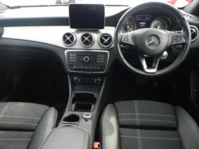 Mercedes-Benz GLA CLASS