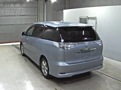 Toyota ESTIMA HYBRID