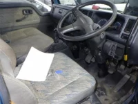 Mazda TITAN лот № 3326 оценка 3.5  с аукциона в Японии 2