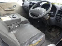 Mazda BONGO лот № 7192 оценка 3.5  с аукциона в Японии 2