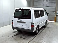 Mazda BONGO VAN лот № 7197 оценка 3.5  с аукциона в Японии 4