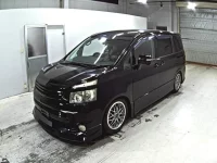 Toyota VOXY лот № 2283 оценка 3.5  с аукциона в Японии 3