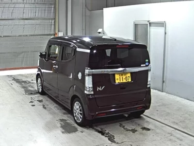 Honda N BOX SLASH  с аукциона в Японии