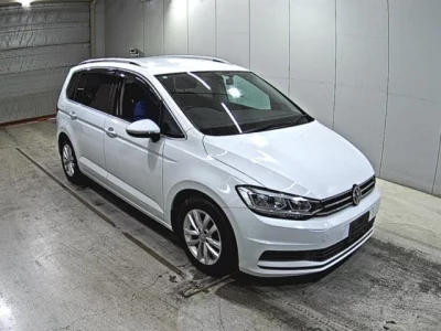 Volkswagen GOLF TOURAN