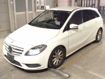 Mercedes-Benz B CLASS