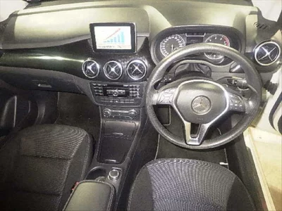 Mercedes-Benz B CLASS
