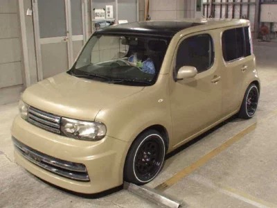Nissan CUBE