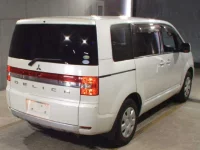 Mitsubishi DELICA D5 лот № 8106 оценка R  с аукциона в Японии 4