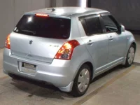 Suzuki SWIFT лот № 8028 оценка 3  с аукциона в Японии 4