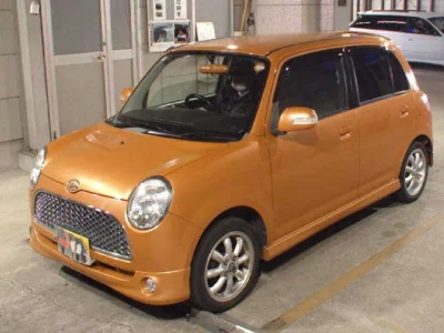 Daihatsu MIRA