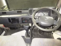 Nissan ATLAS лот № 9905 оценка 3.5  с аукциона в Японии 2