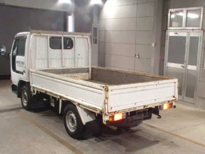 Nissan ATLAS  с аукциона в Японии