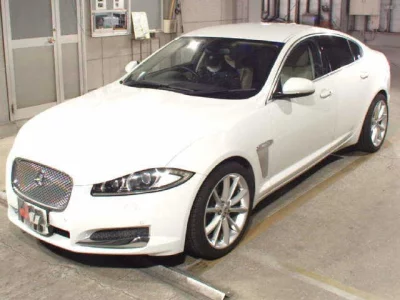 Jaguar XF SERIES