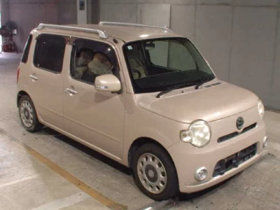 Daihatsu MIRA