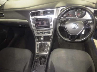 Volkswagen GOLF VARIANT