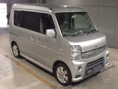 Nissan CLIPPER RIO  с аукциона в Японии