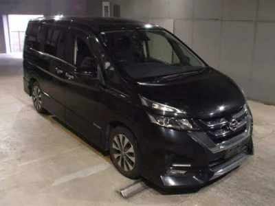 Nissan SERENA  с аукциона в Японии
