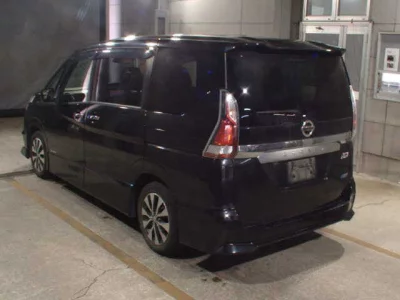 Nissan SERENA  с аукциона в Японии