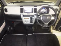 Suzuki HUSTLER лот № 3042 оценка 3.5  с аукциона в Японии 2