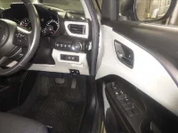 Suzuki SWIFT лот № 3047 оценка 4  с аукциона в Японии 6