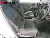 Nissan AD лот № 1054 оценка R  с аукциона в Японии 4