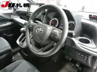 Toyota NOAH лот № 1020 оценка 4  с аукциона в Японии 2