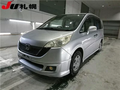 Honda STEP WAGON  с аукциона в Японии