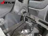 Nissan SUNNY лот № 82 оценка 2  с аукциона в Японии 3