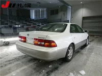 Toyota WINDOM лот № 39 оценка 3.5  с аукциона в Японии 1