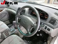Toyota WINDOM лот № 39 оценка 3.5  с аукциона в Японии 2