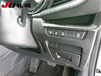 Mazda MAZDA3  с аукциона в Японии