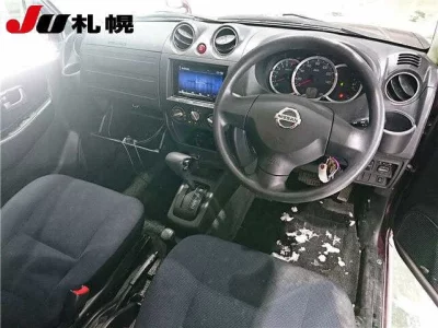 Nissan KIX  с аукциона в Японии