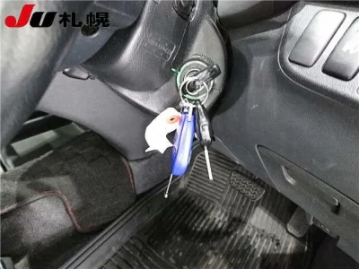 Toyota WISH  с аукциона в Японии