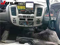 Nissan CARAVAN BUS лот № 130 оценка 3  с аукциона в Японии 5