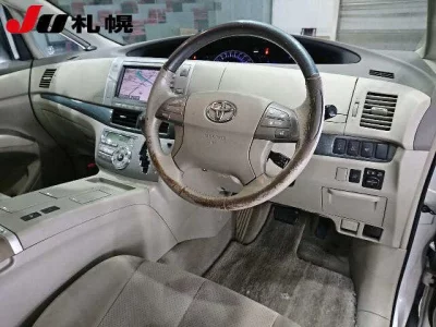 Toyota ESTIMA HYBRID