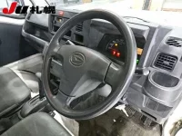 Daihatsu HIJET TRUCK лот № 1231 оценка 3.5  с аукциона в Японии 2