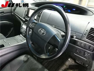 Toyota ESTIMA HYBRID